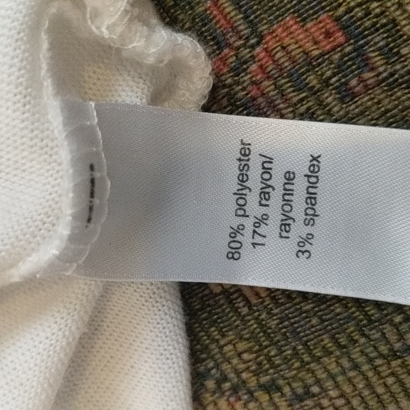 Maurices Shrug Open Front Sz 4 Crochet back - Picture 4 of 4